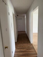 4405 S Semoran Blvd, Unit 5 in Orlando, FL - Building Photo - Building Photo