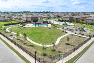 Shadowbend in Anna, TX - Foto de edificio - Building Photo