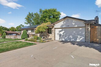 2126 S Golden Ct in Denver, CO - Building Photo - Building Photo