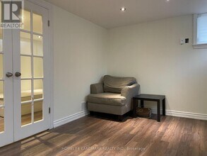 448 Osiris Dr in Richmond Hill, ON - Building Photo - Building Photo