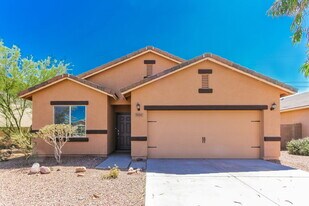 7024 S 78th Dr in Phoenix, AZ - Building Photo