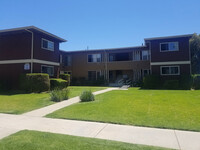 Clemson Market in Los Angeles, CA - Foto de edificio - Building Photo