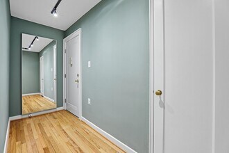 2302 Colston Dr in Silver Spring, MD - Building Photo - Building Photo