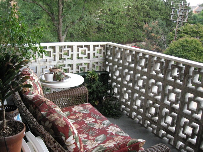 property at 2030 N Adams St