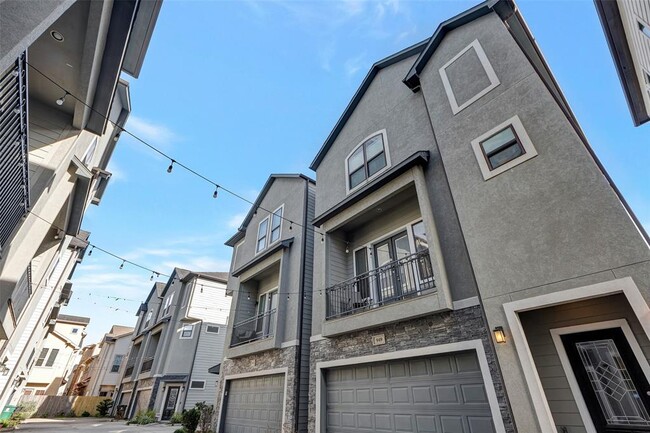 949 W 23rd St in Houston, TX - Building Photo - Building Photo