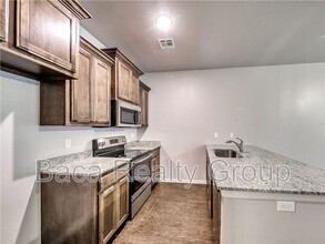 4712 Loch Ln in Oklahoma City, OK - Building Photo - Building Photo