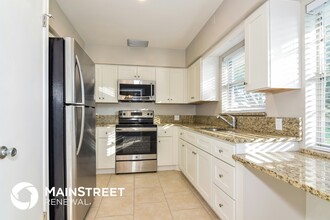 3307 16th Ave W in Bradenton, FL - Building Photo - Building Photo