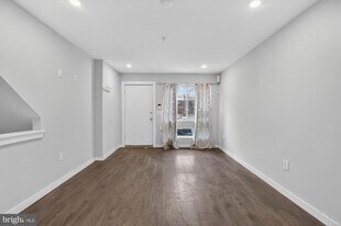 1447 N 8th St in Philadelphia, PA - Building Photo