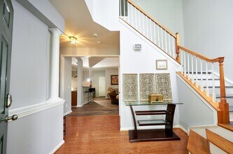 16100 Sunninghill Park Rd in Charlotte, NC - Building Photo - Building Photo