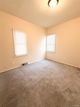 19457 Evergreen Rd in Detroit, MI - Foto de edificio - Building Photo