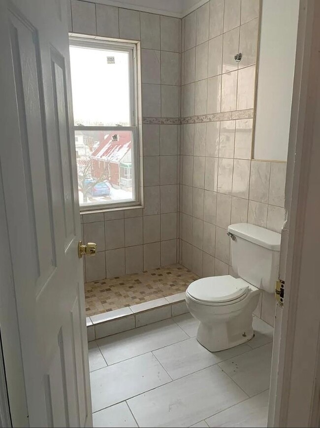 82-60 259th St in Queens, NY - Building Photo - Building Photo