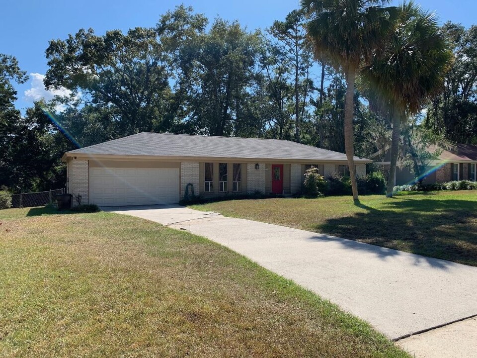 3145 Tipperary Dr in Tallahassee, FL - Building Photo