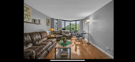 849 Delaware Ave, Unit 505 in Buffalo, NY - Building Photo - Building Photo