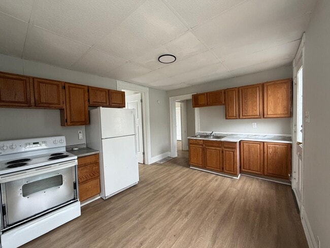 359 Ellerman St in Piqua, OH - Building Photo - Building Photo