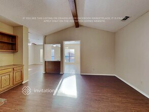 2031 Crestside Dr in Carrollton, TX - Building Photo - Building Photo