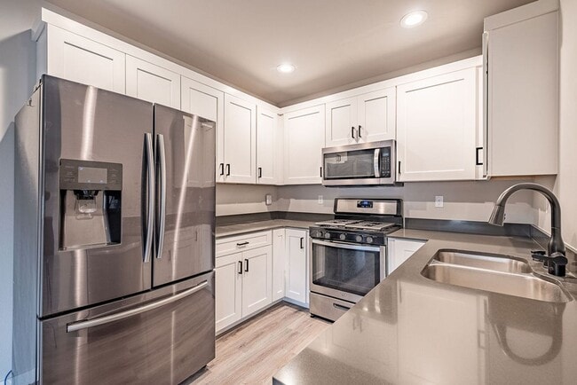 property at 306 S Main St