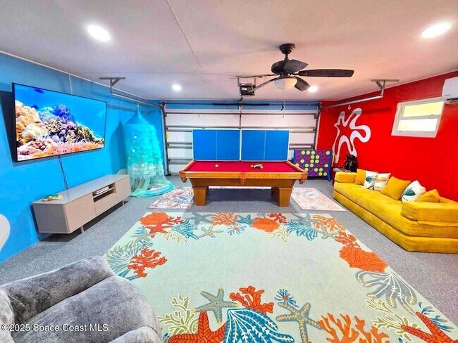 property at 363 Harbor Dr