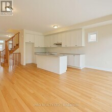 3098 Meadowridge Dr in Oakville, ON - Building Photo - Building Photo