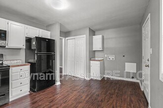 1914 John F Kennedy St in Pittsburg, KS - Building Photo - Building Photo