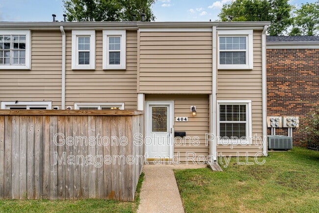 404 Granville Rd in Franklin, TN - Foto de edificio - Building Photo