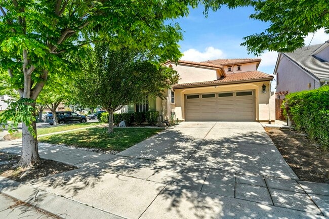 property at 507 Burk Pl