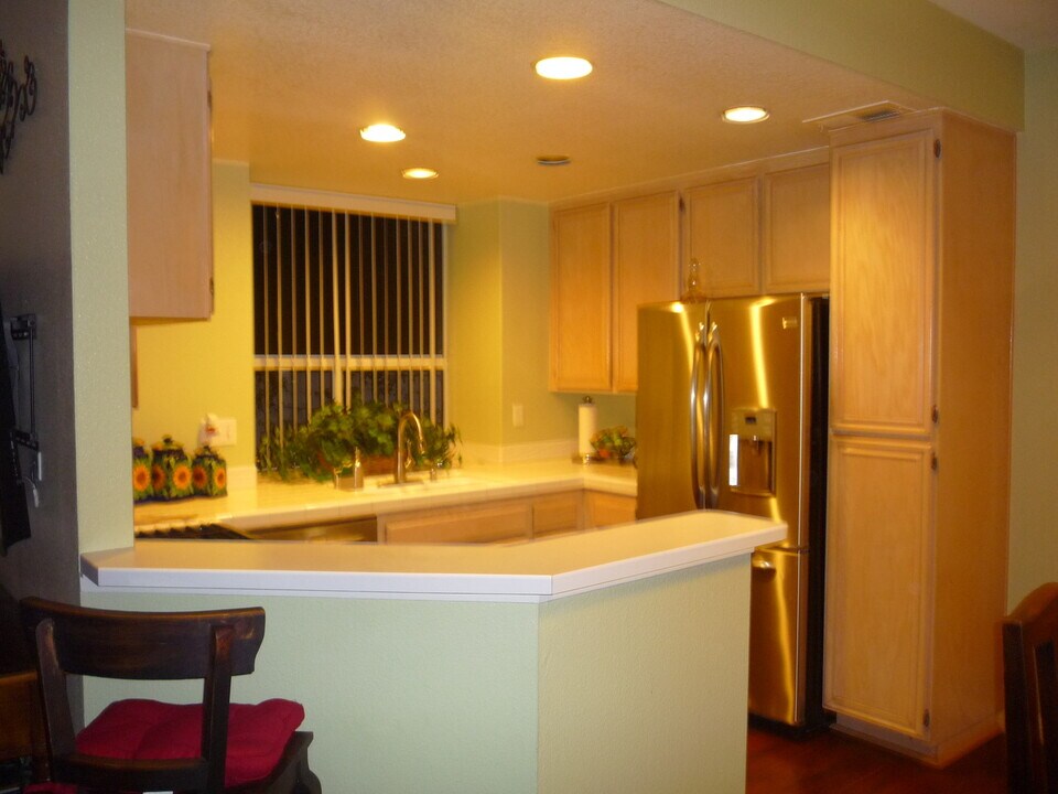 1399 Serena Cir in Chula Vista, CA - Building Photo