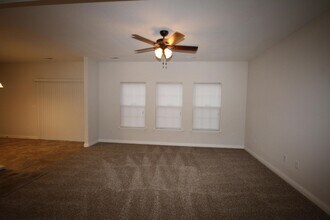 104 Chairman Dr in Columbia, MO - Building Photo - Building Photo