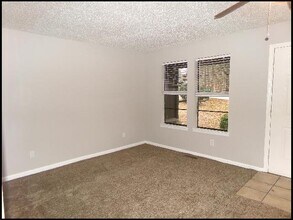 2818 Stephanie Dr in Little Rock, AR - Building Photo - Building Photo