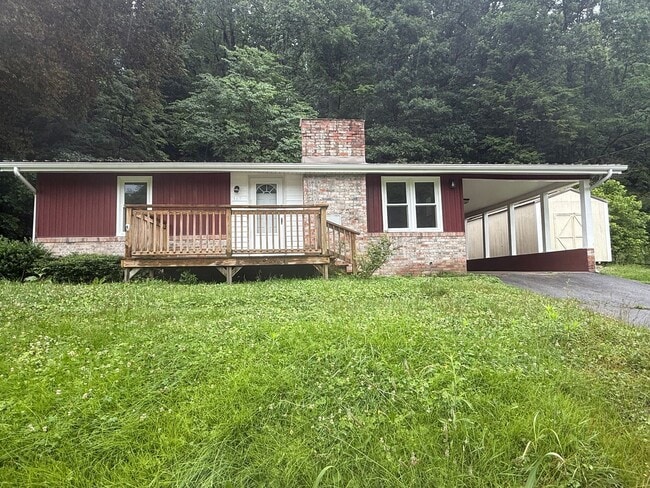 167 Hemlock Rd