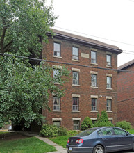 115 Emerald St S in Hamilton, ON - Building Photo - Building Photo