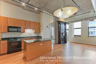 758 N Larrabee St in Chicago, IL - Building Photo - Building Photo