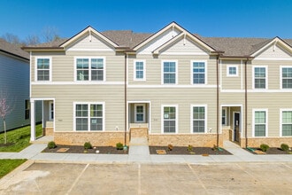 Townes at Hamilton in Antioch, TN - Foto de edificio - Building Photo