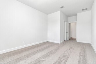 21118 Chelton Bch Dr in Cypress, TX - Foto de edificio - Building Photo