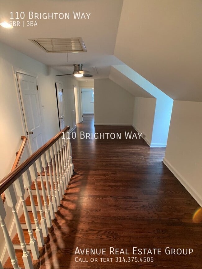 110 Brighton Way in Clayton, MO - Building Photo - Building Photo