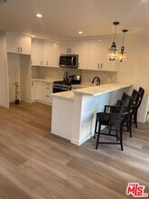4522 Mammoth Ave in Los Angeles, CA - Building Photo - Building Photo
