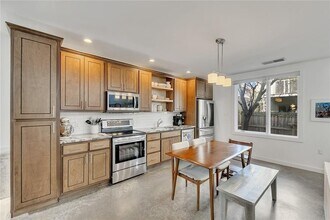 1213 Van Allen Mews NW in Atlanta, GA - Building Photo - Building Photo