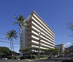 The Oahuan Tower in Honolulu, HI - Building Photo