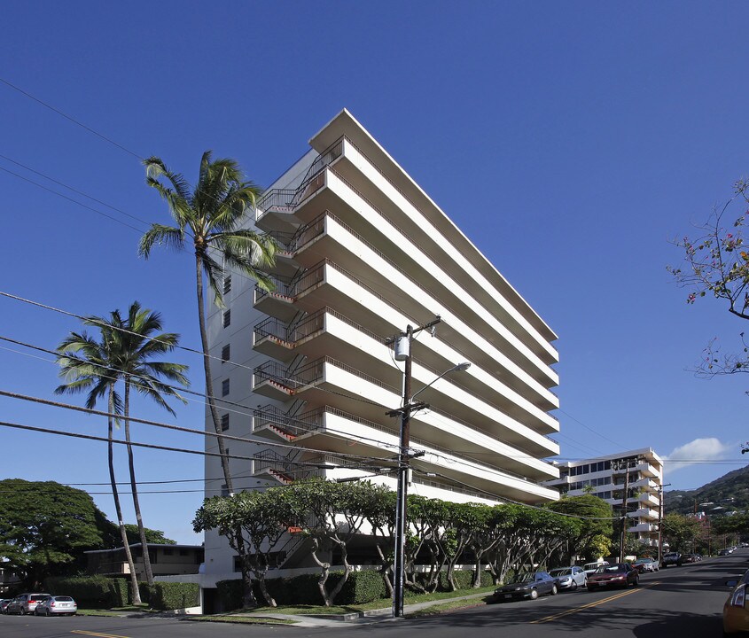 The Oahuan Tower in Honolulu, HI - Foto de edificio