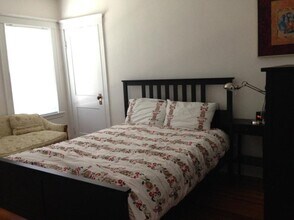 121 Fayerweather St in Cambridge, MA - Building Photo - Building Photo