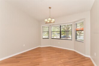 5777 Colonial Oaks Blvd in Sarasota, FL - Building Photo - Building Photo