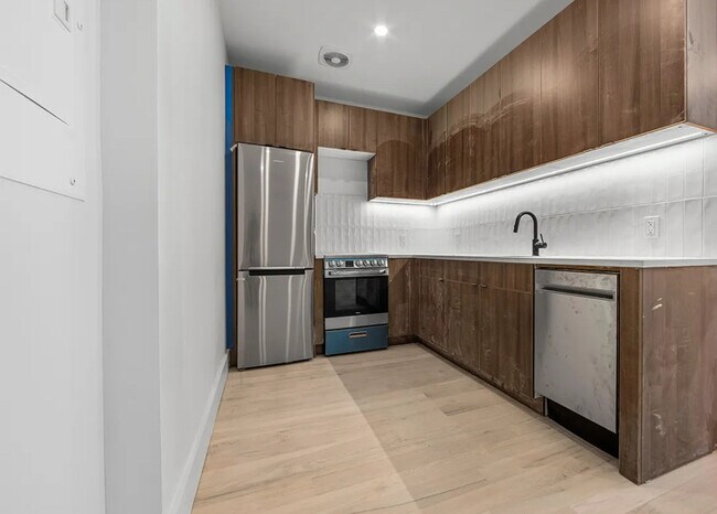 1193 Nostrand Ave in Brooklyn, NY - Foto de edificio - Building Photo