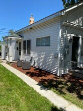 950 29th Ave NE in Minneapolis, MN - Foto de edificio - Building Photo