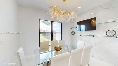 8350 Royal County Down Rd in Boca Raton, FL - Building Photo - Building Photo