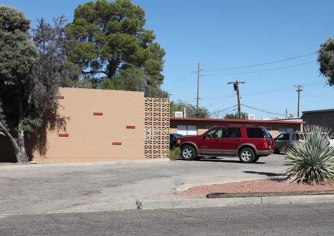 3131 N Treat Ave in Tucson, AZ - Building Photo - Building Photo