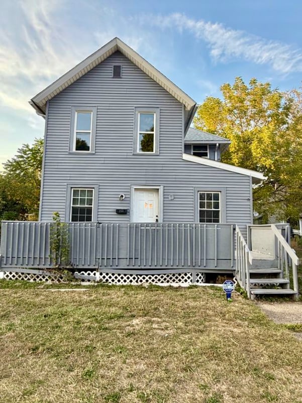 property at 238 S Maple St