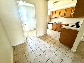 205 Lydia Dr in Killeen, TX - Building Photo - Building Photo