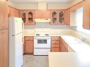 2900 Rosecommons Dr in Hampton, GA - Building Photo - Building Photo