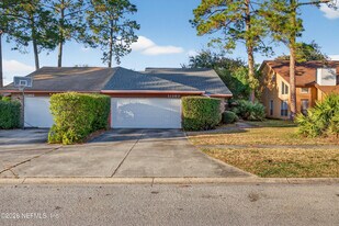 11369 Fort Caroline Lakes Dr S in Jacksonville, FL - Building Photo