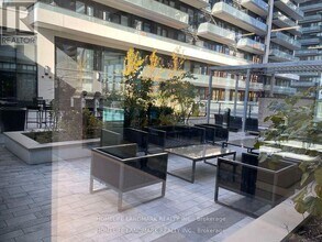 95 Oneida Crescent in Richmond Hill, ON - Building Photo - Building Photo