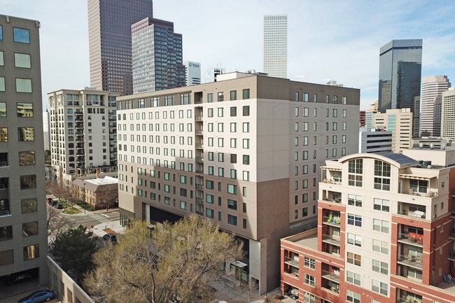 SOVA ON GRANT in Denver, CO - Foto de edificio - Building Photo